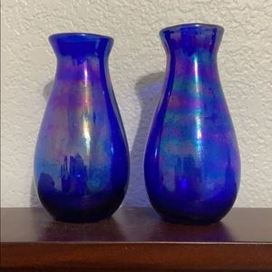 Two mini blue glass vases